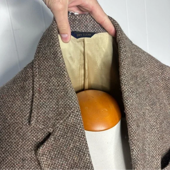 Classic Brown Tweed Men's Blazer - Picture 7 of 12